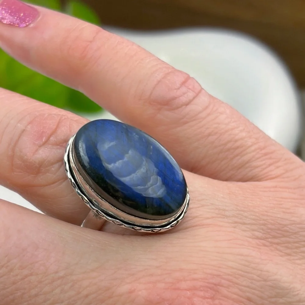 Natural Blue Labradorite Ring Size 7 Vintage Boho Sterling Silver 925 Overlay